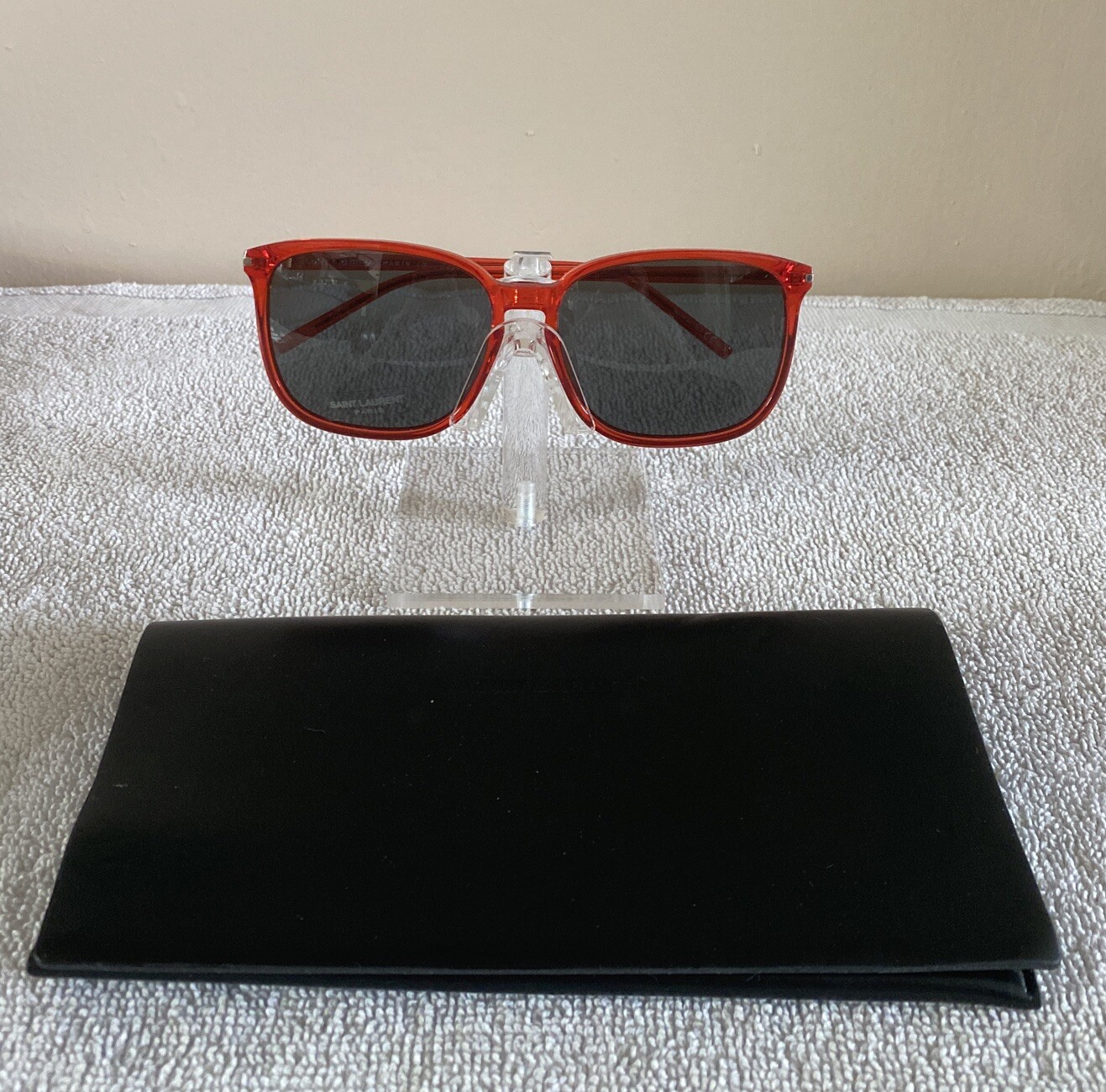 Occhiali da sole Saint Laurent montatura quadrata oversize rosso fluo 5TFP9 58 15 140mm