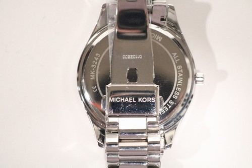 Michael Kors MK-3243 Blake Silver Dial Ladies Watch Without Original Box - Picture 11 of 19