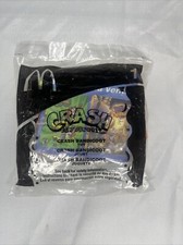 CRASH BANDICOOT Hand Held Video Game - Mcdonalds Happy Meal Toy 2005 1