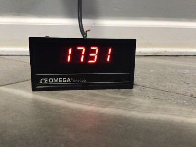 OMEGA OMEGAROMETER DP2000 DP2000-S4 DP2000 S4 120 VOLT USED 
