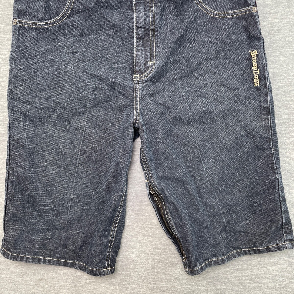 VTG Snoop Dogg Jean Shorts Jorts Size 31x13 Teen Dark Wash Denim