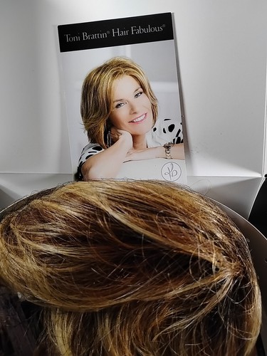 Toni Britton Hair Fabulous Wig 308 Jazzy Reg Heat Friendly. Red /Blonde   Kkwigs - Afbeelding 1 van 4