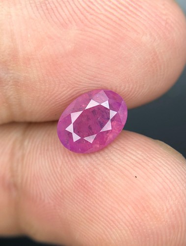 Corindon / Saphir Rose 0.25 Carats Du Lac Baringo, Kenya - Taille Coussin, Qualité Excellente