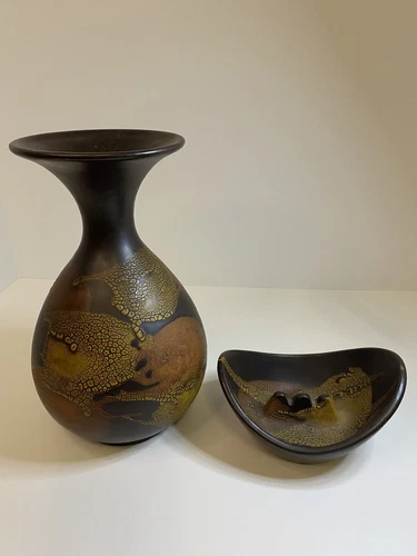 Royale Haeger earth wrap pottery Vase With Ashtray Read