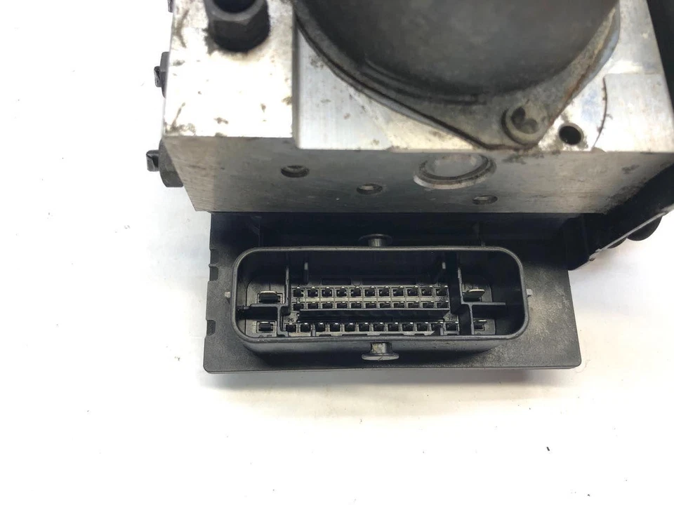 2011 - 12 Audi A4 Quattro ABS насос модуль в сборе с контролем стабильности 8K0907379BJ - Изображение 2 из 4