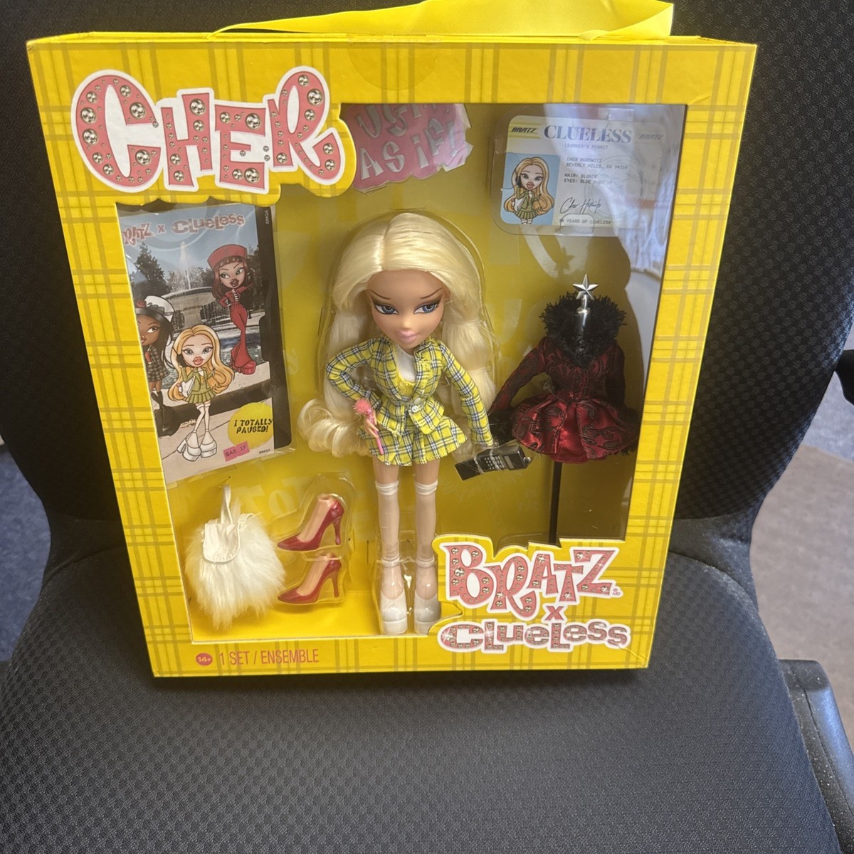 Bratz x Clueless 30th Anniversary CHER Collector Doll Set | eBay