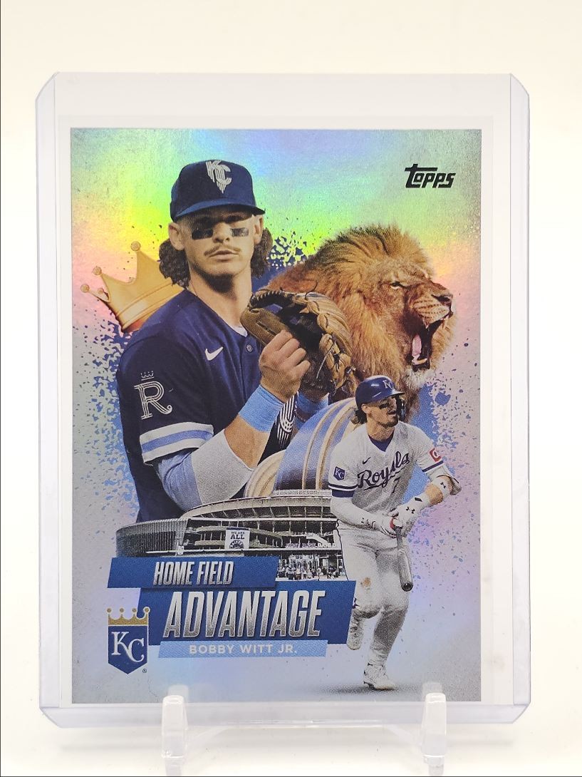 BOBBY WITT JR. 2025 TOPPS SERIES 1 HOME FIELD ADVANTAGE ROYALS Q0902
