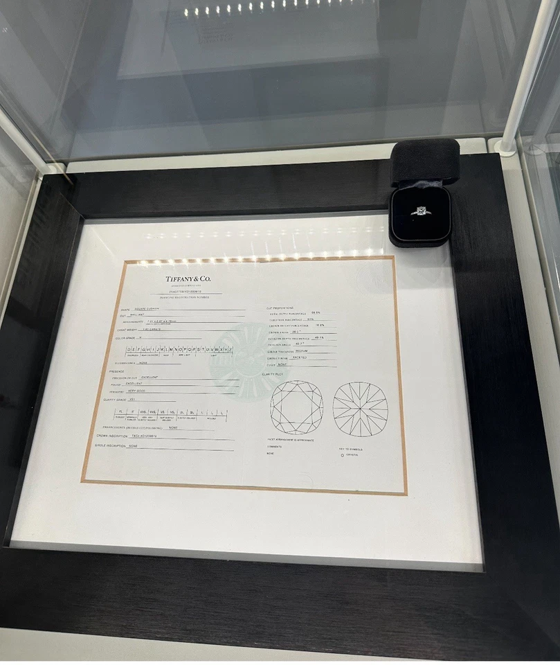 1.60 Tiffany novo engagement ring Original Box and certificate included - Image 3 of 4