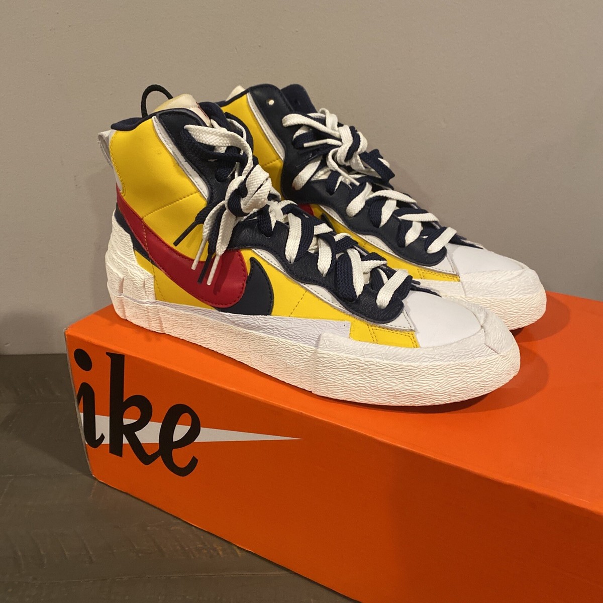 Size 10.5 - Nike sacai x Blazer Mid Maize Navy 192502553624| eBay