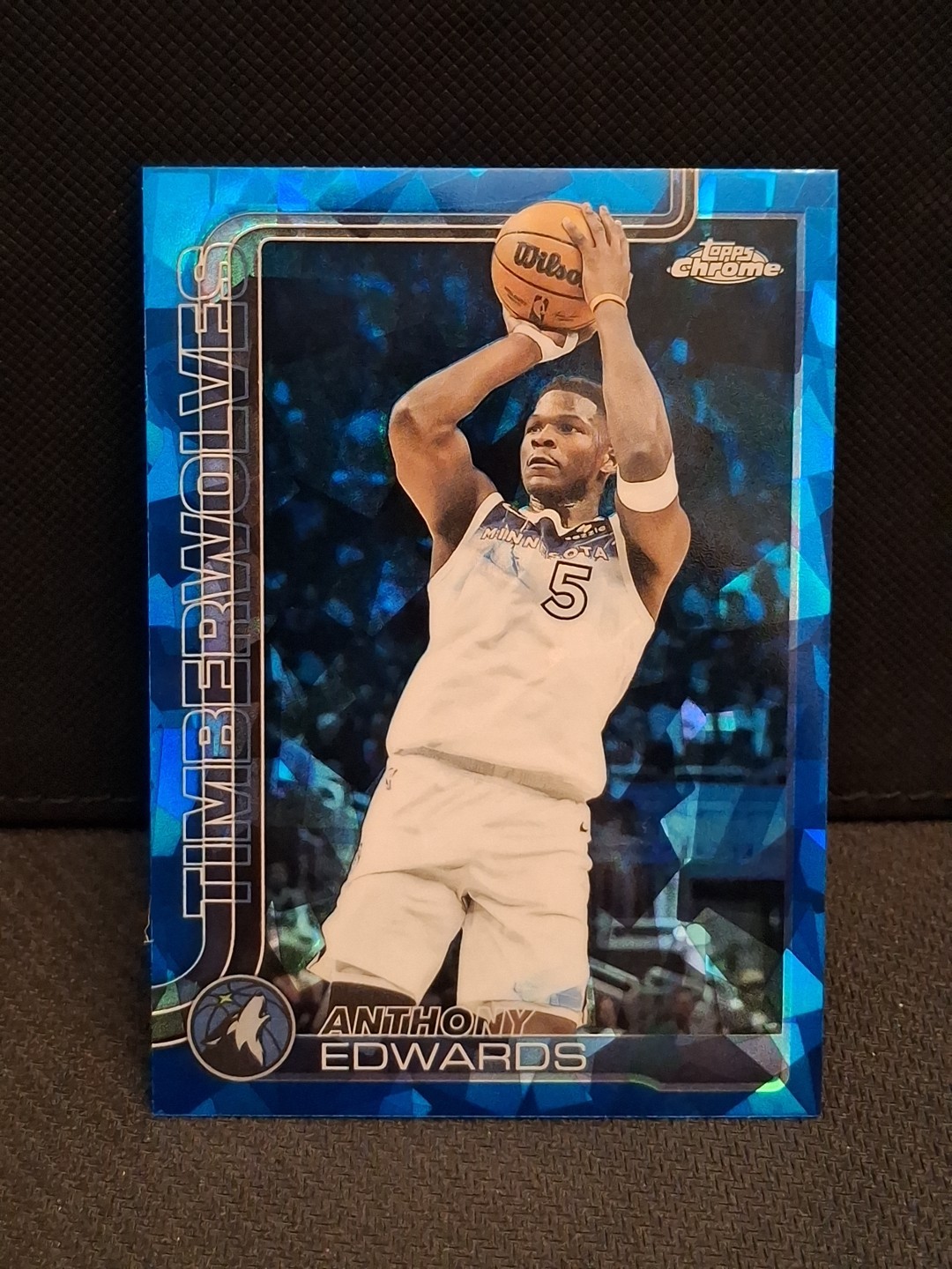 ANTHONY EDWARDS 2025-26 TOPPS CHROME SAPPHIRE #151 REFRACTOR TIMBERWOLVES ANTMAN