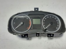 Skoda Fabia Mk2 (5J) 2009 Diesel Geschwindigkeitsmesser Cockpit 5J0920811C 59kW