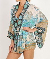 🦋Spell O/S Cloud Dancer  Short Kimono Robe  (Flaw)