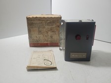 Honeywell Protectorelay Controller R8184G 1138 120 Volt NOS