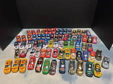 Car Nascar 1/64 diecast lot of 73 Martin Bill Elliott Waltrip Kyle Petty Labonte