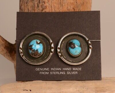 Stunning Vintage Native American Navajo Bisbee Turquoise Sterling Silver Screwback Earrings Stunning Vintage Native American Navajo Bisbee Turquoise Sterling Silver Screwback Earrings