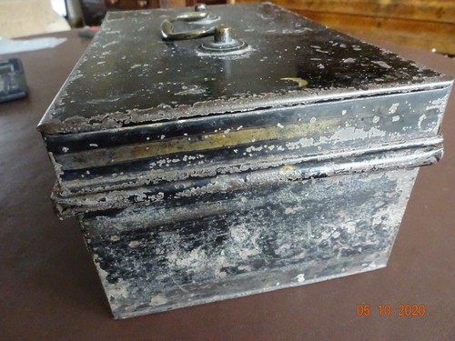 antique steel cash box - Picture 4 of 10