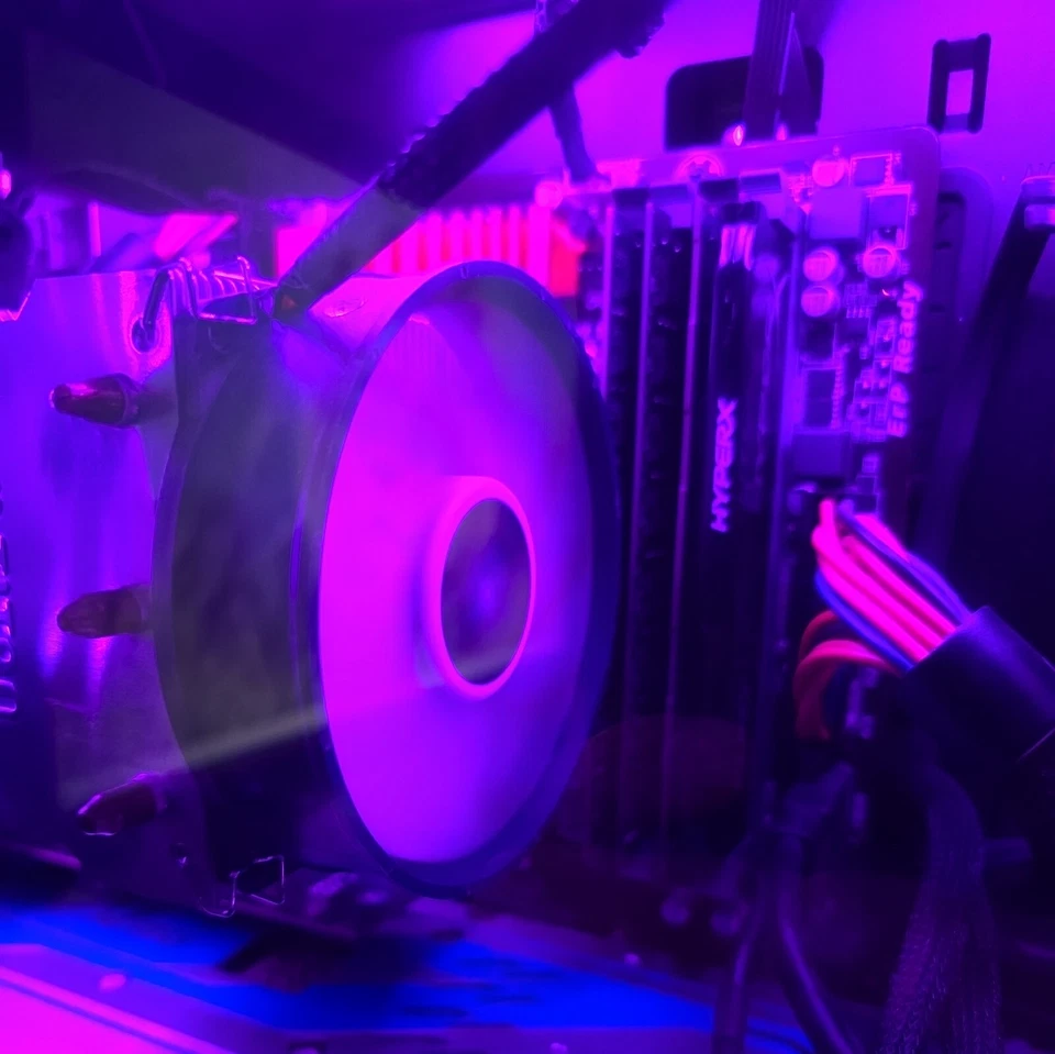 Gigabyte GA97-D3H Mobo Bundle, I7 4790k CPU, 32Gb Ram  Lga1150 - Image 2 of 4