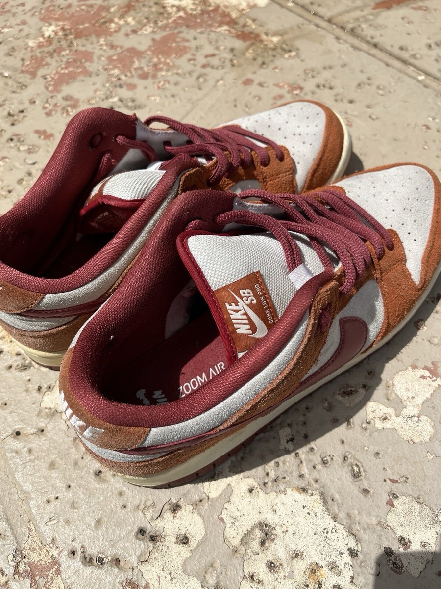 2019 Nike SB Dunk Low Pro Dark Russet size 11 BQ6817-202 2019 Nike SB Dunk Low Pro Dark Russet size 11 BQ6817-202
