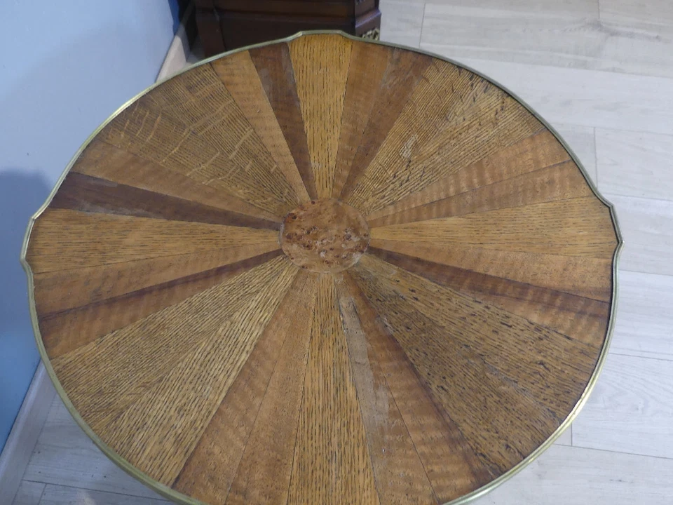 Guéridon De Style Louis XV Au Plateau En Marqueterie Rayonnante De Bois Divers, - Photo 4/4