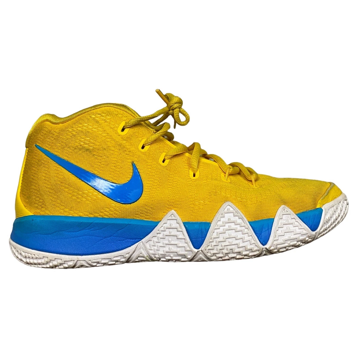 Nike kyrie hotsell 4 junior