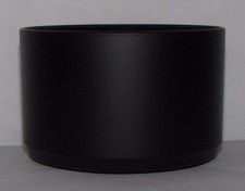 Used 57.5mm ID Twist on Lens Hood unknown brand or model
