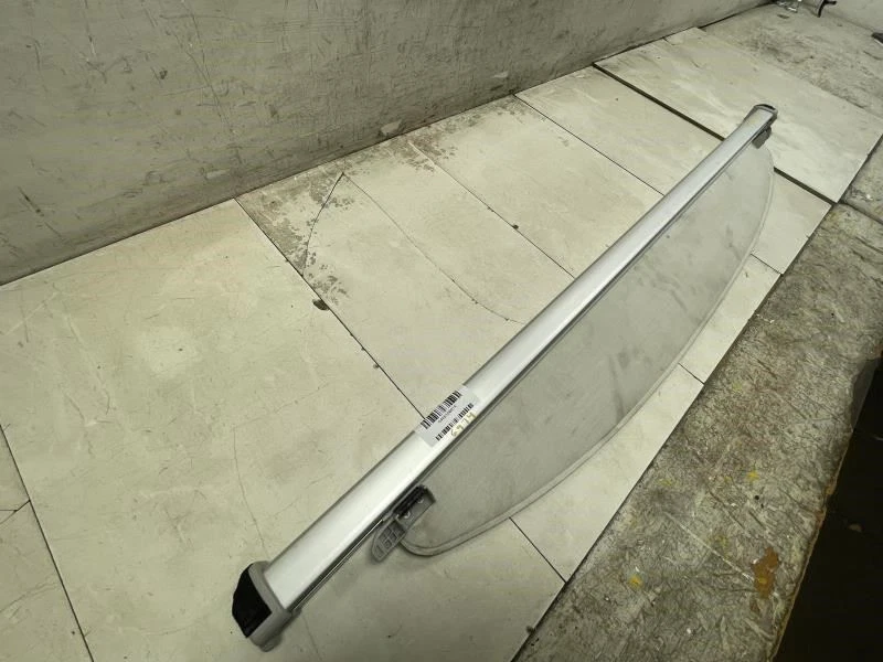 Toyota Prius 2010 cubierta de carga trasera retráctil OEM Foto 2 de 4