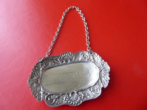 VINTAGE HM SILVER BRM 1990 SHERRY DECANTER LABEL - CAST SHELL DESIGN BORDER EDGE - Picture 2 of 4