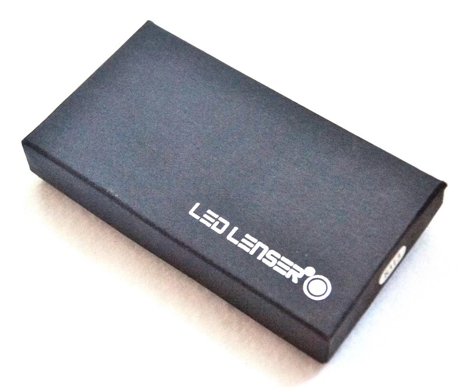 LED Lenser Bolsos Lámpara LED Auto Llave Luz Colgante Mini - Imagen 3 de 3
