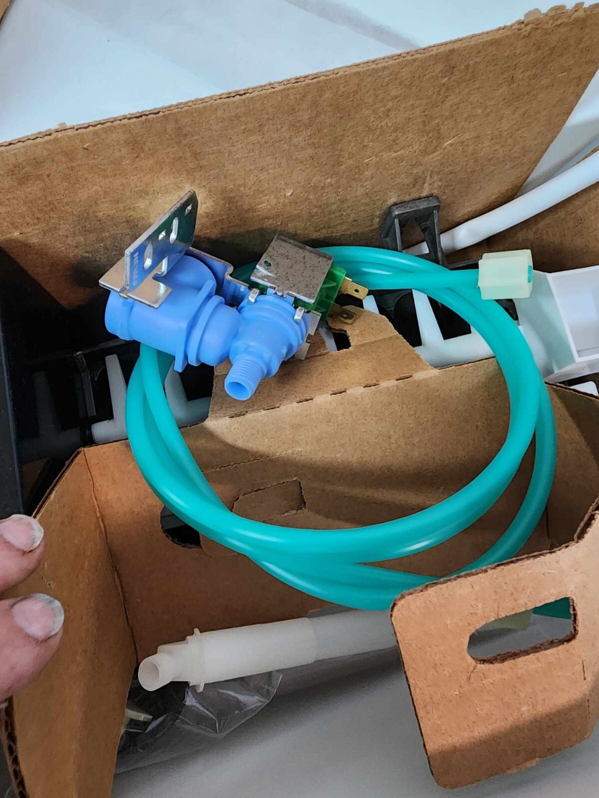 Frigidaire IM115 Refrigerator Ice Maker for sale online eBay