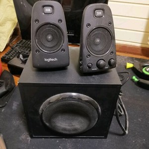 logitech 400 watt speakers