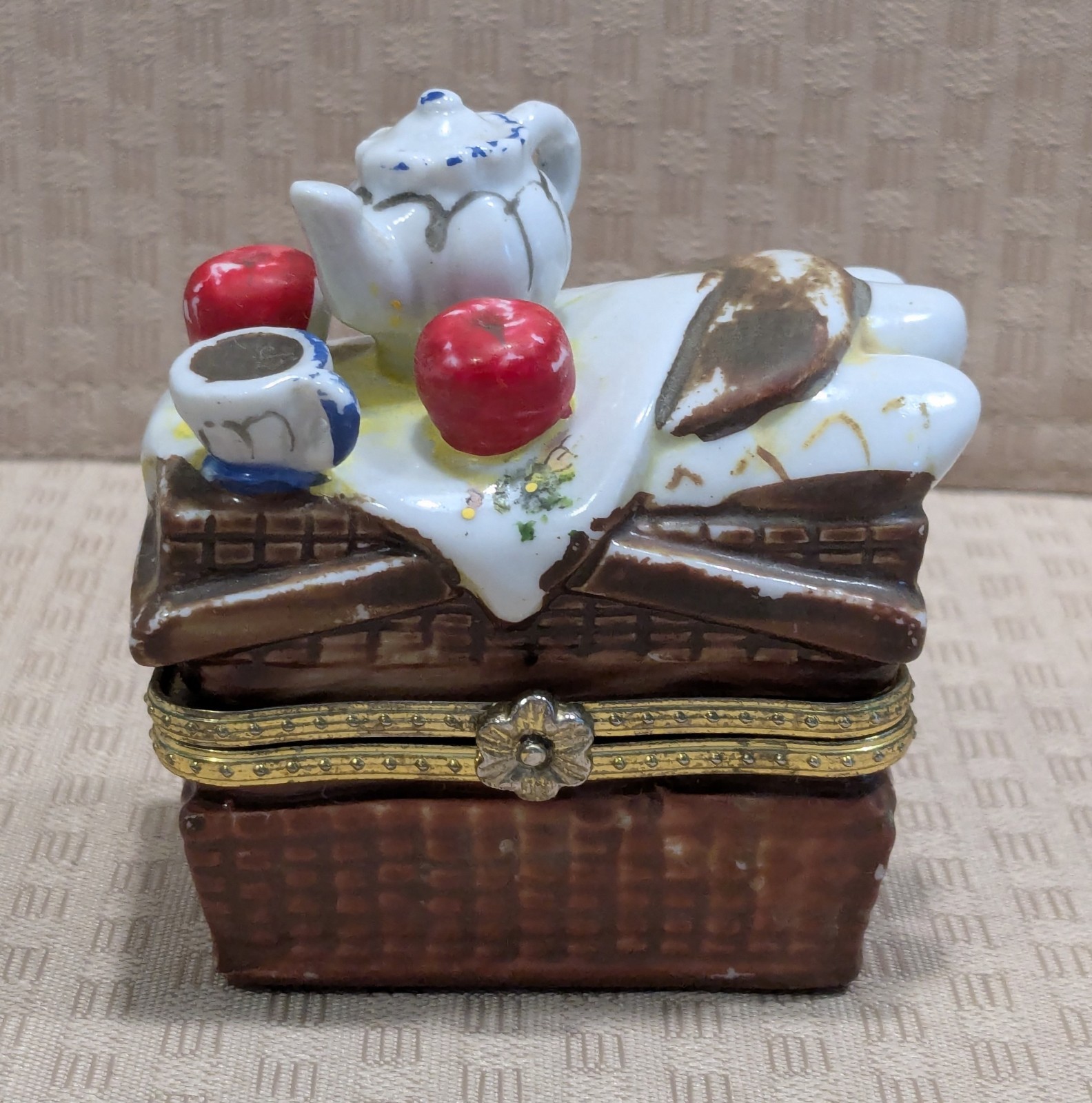 Vintage Picnic Basket Trinket Box w Tea Pot Cup Apples Bread-Hinged-Porcelain