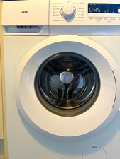 Logik 8kg Front Load Washing Machine (  1 year old, selling as moving out)