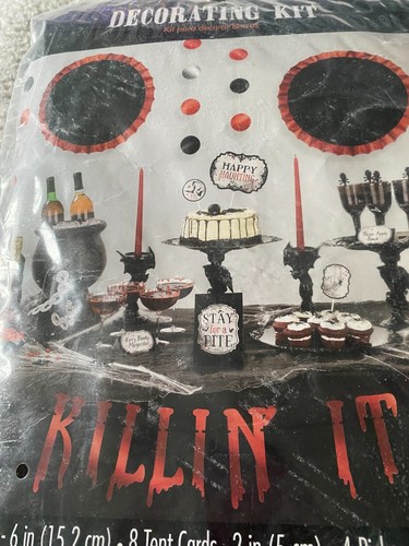 Kit de decoración de mesa Amscan Dark Manor 29 piezas - Imagen 2 de 7