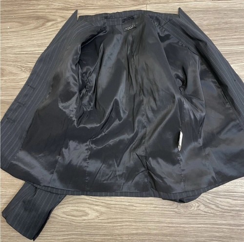 Sisley Wool Blend Black Crop Button Front Pointed Lapel Pinstripe Blazer EU 44 M - Picture 10 of 12