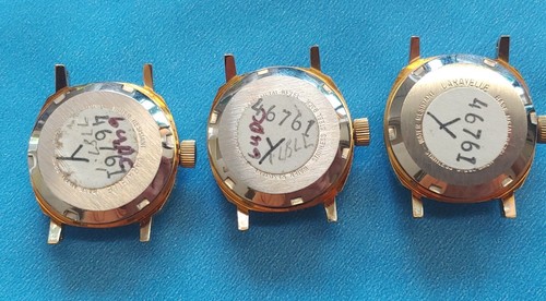 NOS Caravelle Electronic Swiss Round Gold Watch Case,Dial,Hands,Crown.For 6UDC - Picture 7 of 9