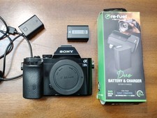 Sony Alpha a7S With Batteries  Charger