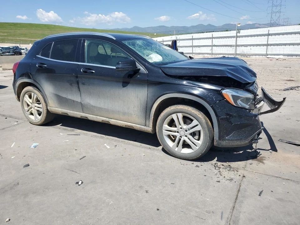 BOBINA TRASERA DERECHA/RESORTE NEUMÁTICO 1563240504 2015-2020 MERCEDES-BENZ GLA250 Foto 4 de 4