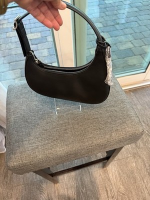 Viral  DKNY Casey Demi Women Black Shoulder Bag.