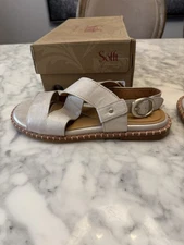 sofft sandals 9.5 new