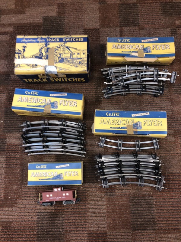 Lot Of 3 American Flyer 702 12 Pieces Of Track, 930 Train,  And 1 720A Switch