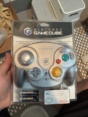 SEALED Nintendo Gamecube Wavebird Wireless Controller - Platinum