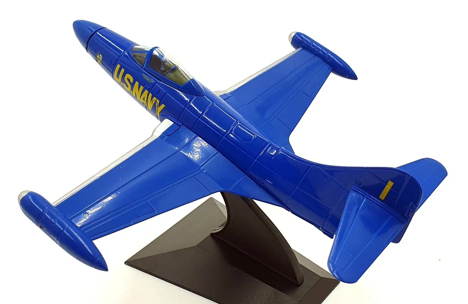 Modelos Falcon escala 1/72 FA721002 - F9F-2 USN Blue Angels R.E Dusty Rhodes 1949 Foto 3 de 4