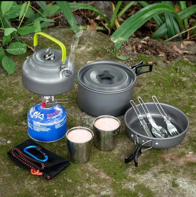 Odoland Camping Cookware Mess Kit, Lightweight Pot Pan Kettle with 2 Cups, Fork 