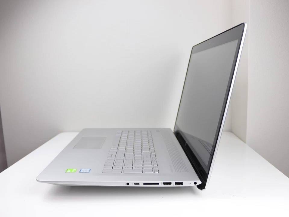 HP ENVY 17.3 Gaming TOUCH Core i7-7500U 512GB SSD, 16GB RAM, FHD, GeForce 940MX - Image 3 of 4