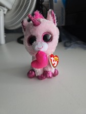 Ty Beanie Boos Darling The Unicorn A Valentine's Day-themed Plush