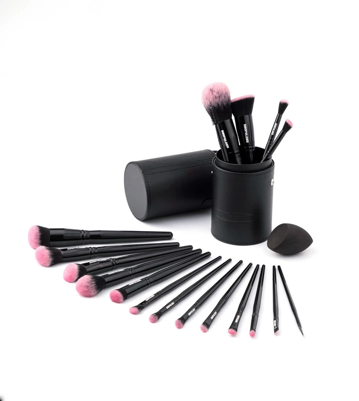 18-Piece Professional Makeup Brush Set with Leather Travel Case &amp; Beauty Blender