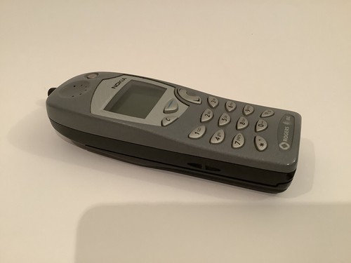 VINTAGE NOKIA 5165 CELLULAR PHONE MADE IN USA - UNTESTED - SOLD AS IS - - Picture 3 of 8