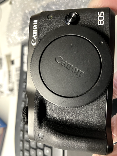 Canon EOS M6 Mirrorless Digital Camera - Body Only, Black - Picture 10 of 11