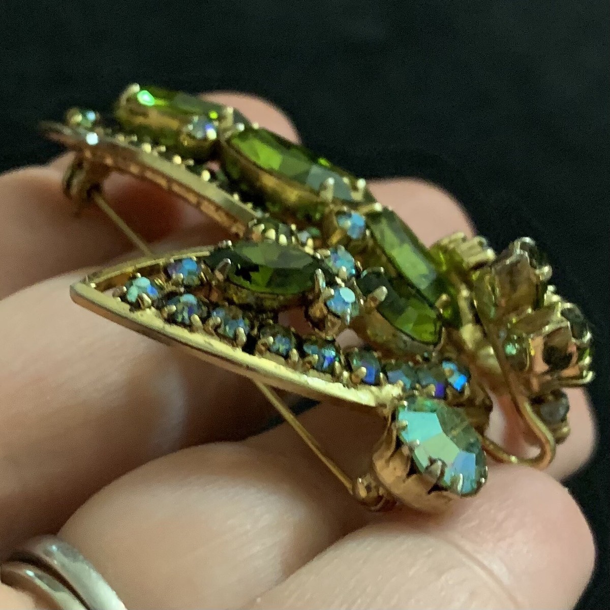 Vtg JULIANA Green AB Navette Rhinestone Tiered Brooch Pin Gold