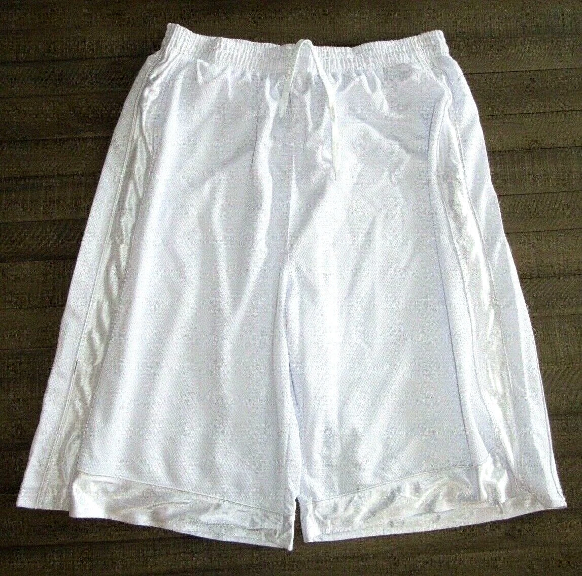 PRO CLUB Men s WHITE Mesh Lined Basketball Shorts w Trim No Pocket